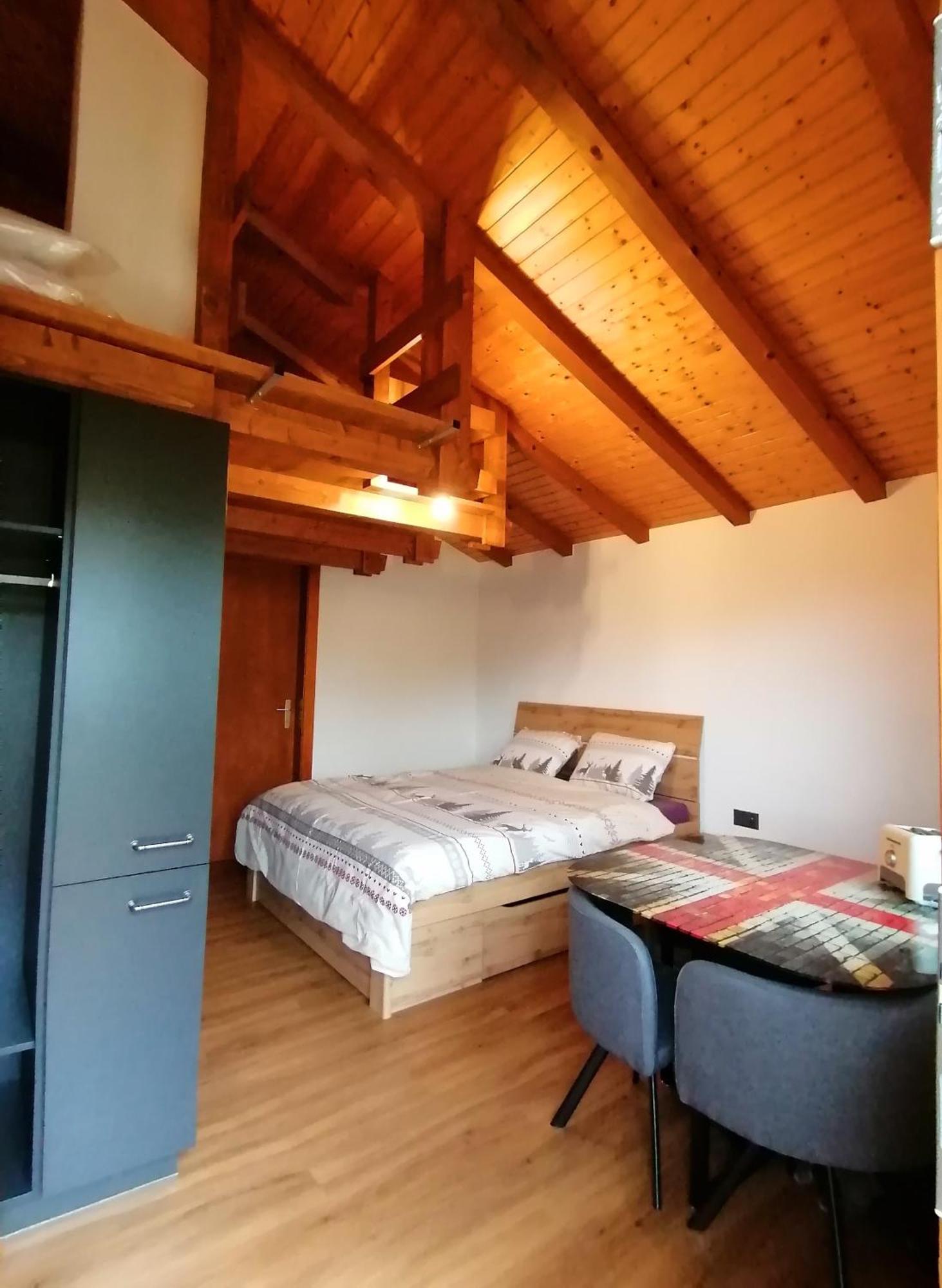 Les Combles Des Combes Otel Ollon Dış mekan fotoğraf